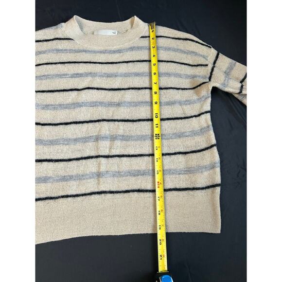 Aritzia Wilfred Free Lightweight Sheer Beige, Black, Gray  Sweater Size S - Picture 10 of 11